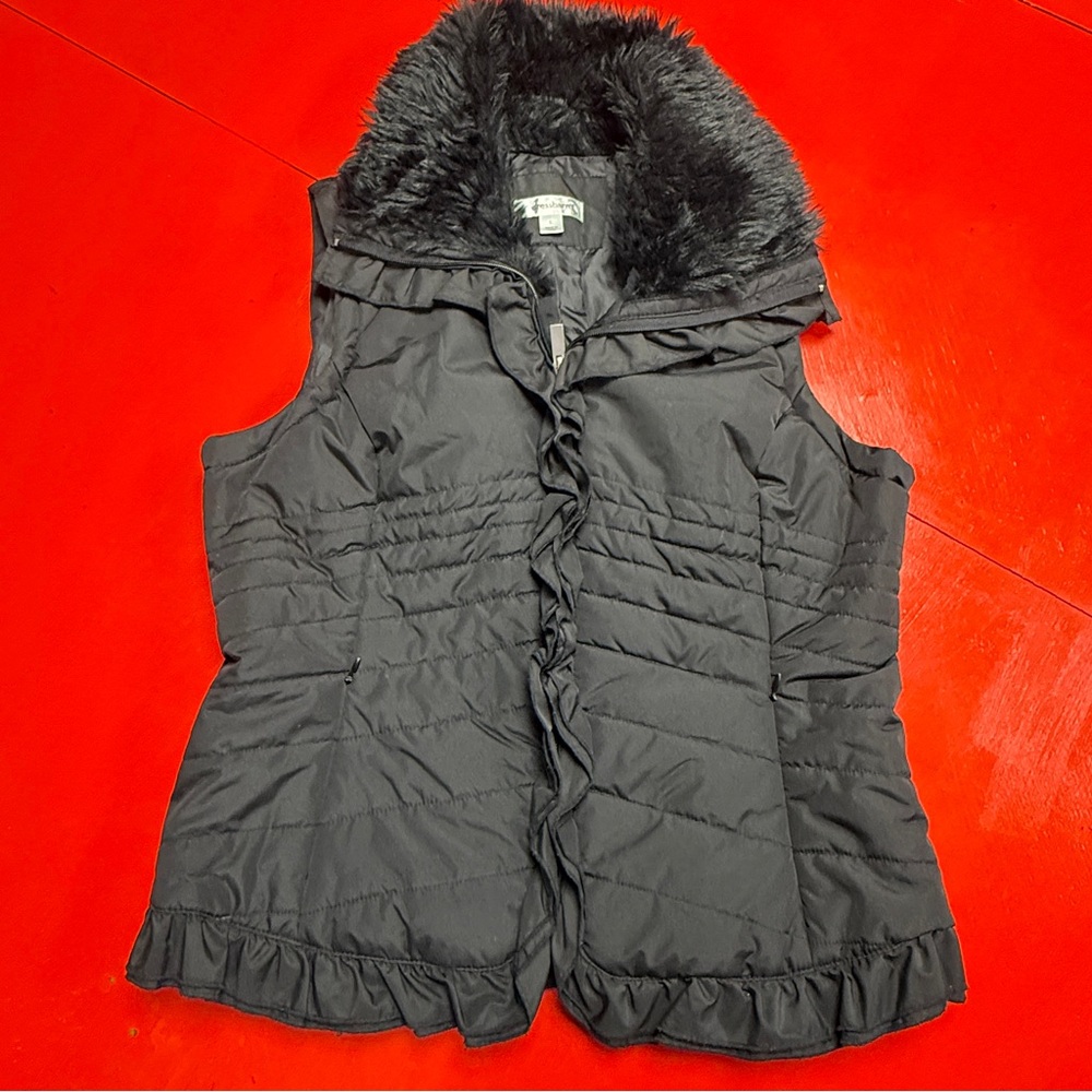 THE DRESS BARN FUZZY FUR LINED BOACK VEST RUFFLE ACCENTS